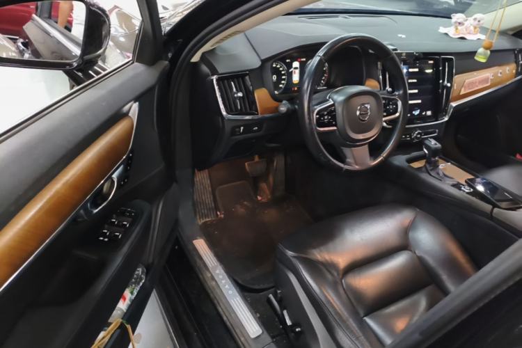 Used Volvo S90 2020 T5 Zhiyi Luxury Edition Driver Seat