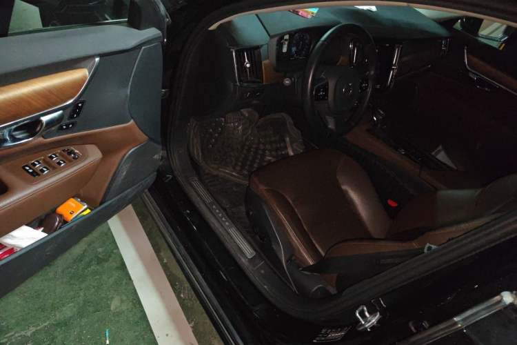 Used Volvo S90 2020 T5 Zhiyi Luxury Edition Driver Seat