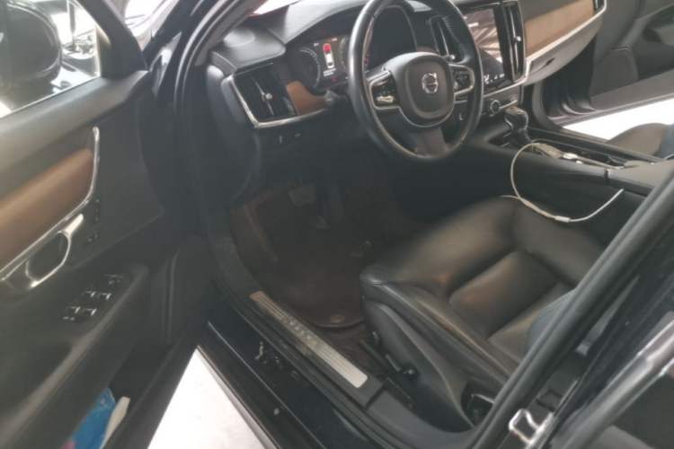 Used Volvo S90 2020 T5 Zhiyi Luxury Edition Driver Seat