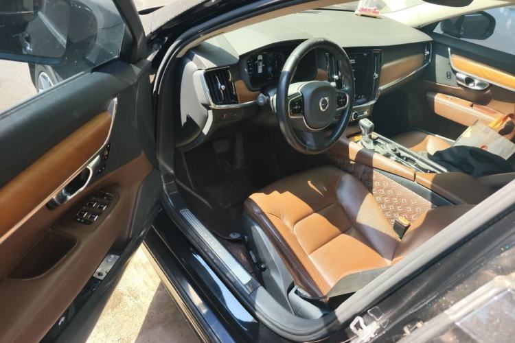 Used Volvo S90 2020 Facelifted T5 Zhiyi Luxury Edition Driver Seat