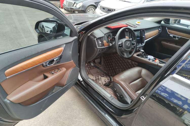 Used Volvo S90 2020 T5 Zhiyi Luxury Edition Driver Seat