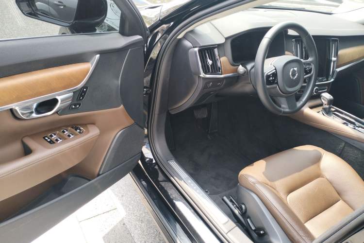 Used Volvo S90 2020 Facelifted T5 Zhiyi Luxury Edition Driver Seat
