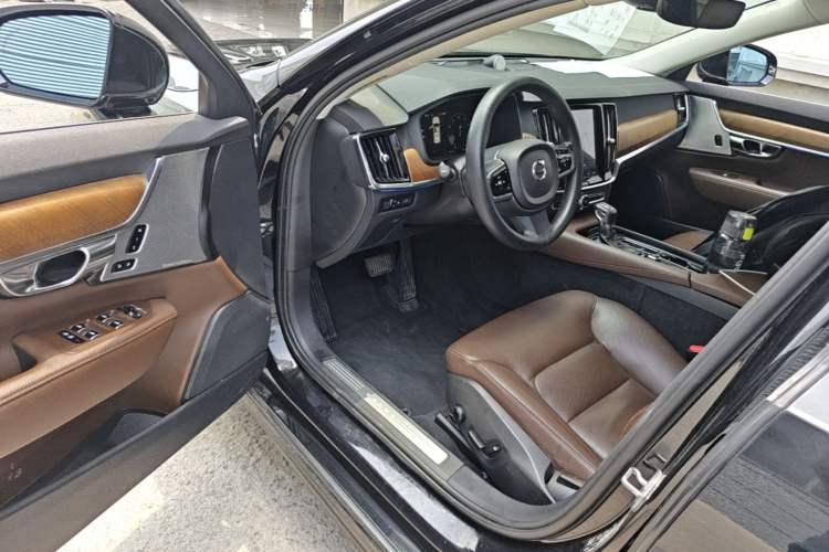Used Volvo S90 2020 T5 Zhiyi Luxury Edition Driver Seat