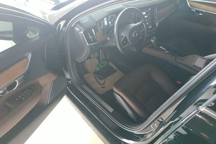 Used Volvo S90 2020 T5 Zhiyi Luxury Edition Driver Seat