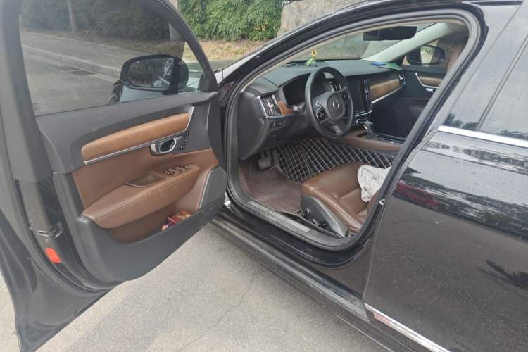 Used Volvo S90 2020 T5 Zhiyi Luxury Edition Driver Seat