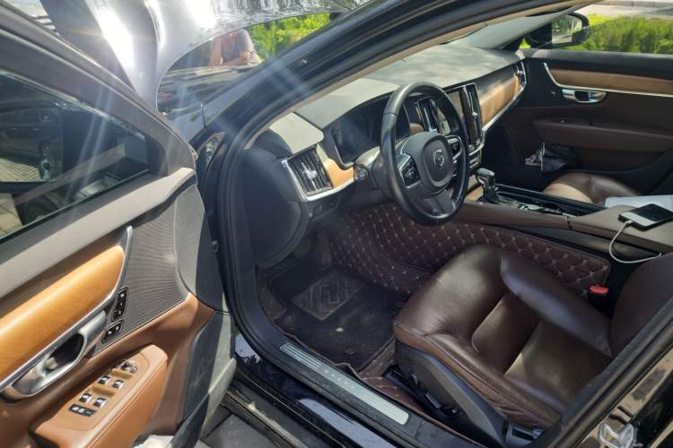 Used Volvo S90 2020 T5 Zhiyi Luxury Edition Driver Seat