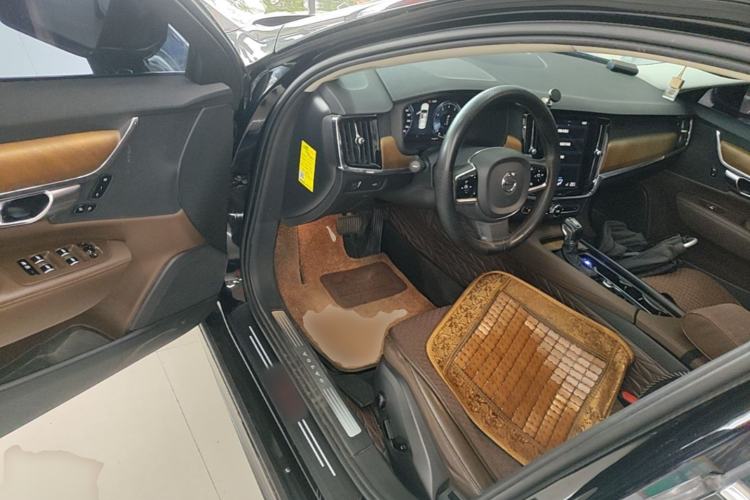 Used Volvo S90 2020 Facelifted T5 Zhiyi Luxury Edition Driver Seat