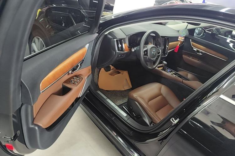 Used Volvo S90 2020 Facelifted T5 Zhiyi Luxury Edition Driver Seat