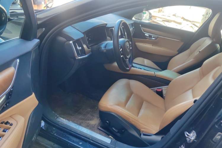 Used Volvo S90 2020 T5 Zhiyi Luxury Edition Driver Seat