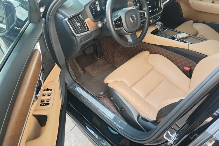 Used Volvo S90 2020 T5 Zhiyuan Luxury Edition Driver Seat