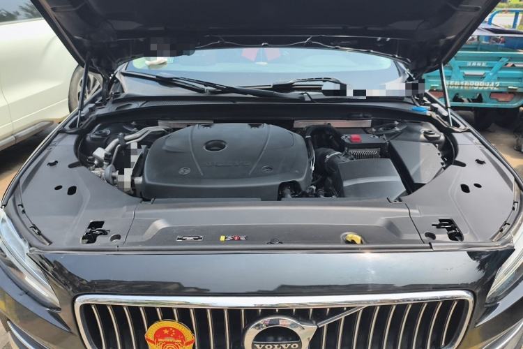 Used Volvo S90 2020 T5 Zhiyi Luxury Edition Engine Bay