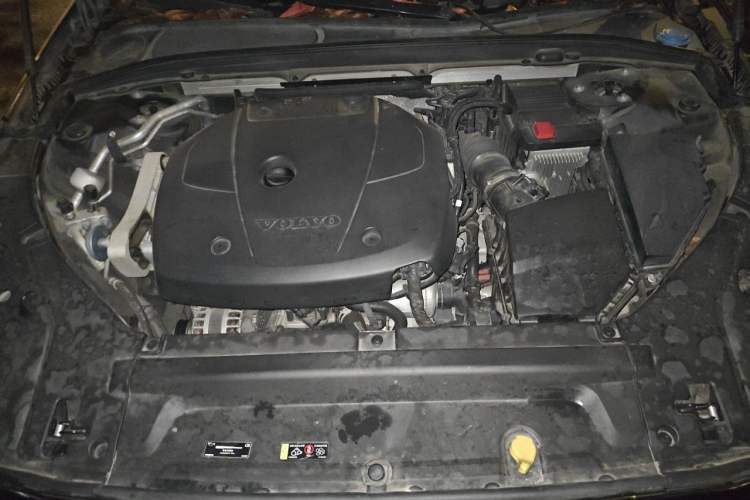 Used Volvo S90 2020 Facelifted T5 Zhiyi Luxury Edition Engine Bay