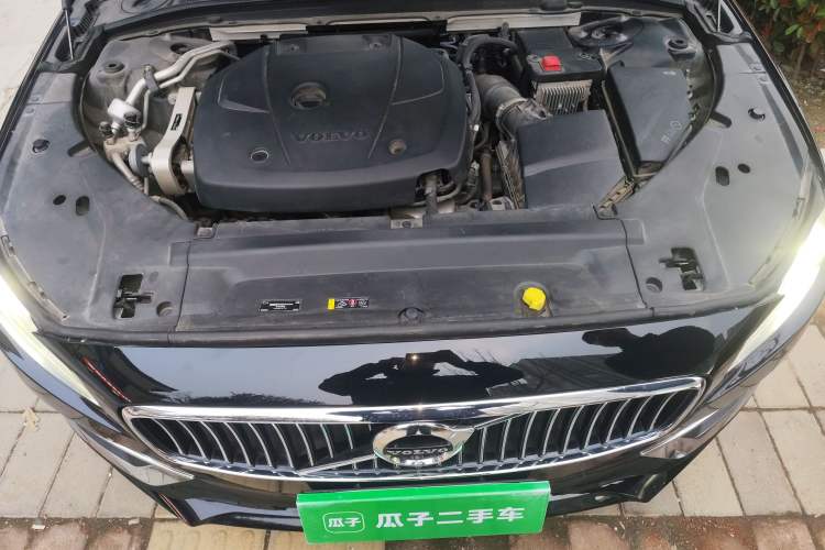 Used Volvo S90 2020 T5 Zhiyi Luxury Edition Engine Bay
