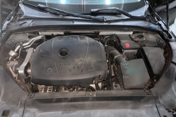 Used Volvo S90 2020 T5 Zhiyuan Luxury Edition Engine Bay
