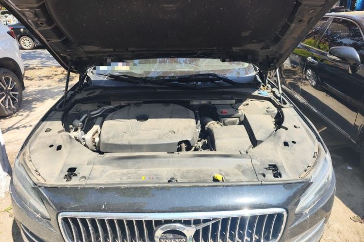 Used Volvo S90 2020 Facelifted T5 Zhiyi Luxury Edition Engine Bay