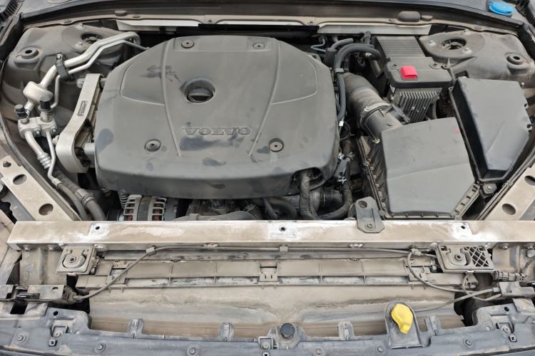 Used Volvo S90 2020 Facelifted T5 Zhiyi Luxury Edition Engine Bay