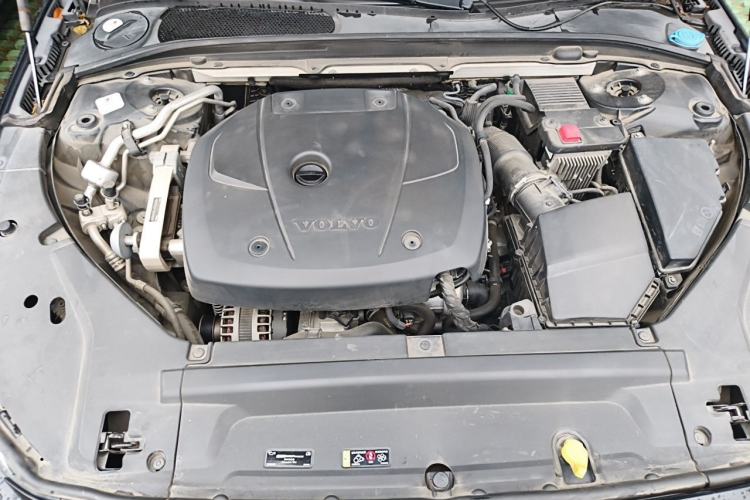 Used Volvo S90 2020 T5 Zhiya Luxury Edition Engine Bay