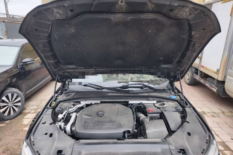 Used Volvo S90 2020 T5 Zhiyi Luxury Edition Engine Bay