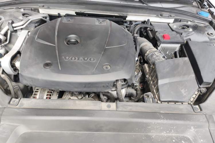 Used Volvo S90 2020 T5 Zhiyi Luxury Edition Engine Bay
