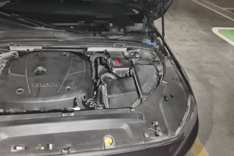 Used Volvo S90 2020 T5 Zhiyi Luxury Edition Engine Bay Left