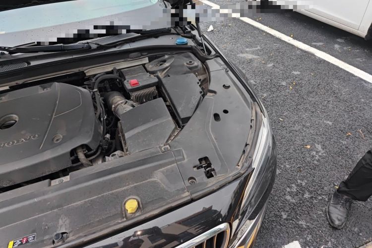 Used Volvo S90 2020 T5 Zhiyuan Luxury Edition Engine Bay Left