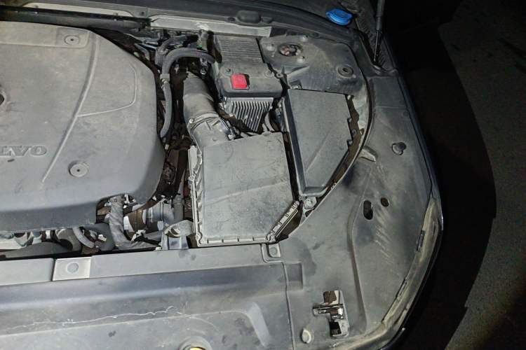Used Volvo S90 2020 T5 Zhiyi Luxury Edition Engine Bay Left