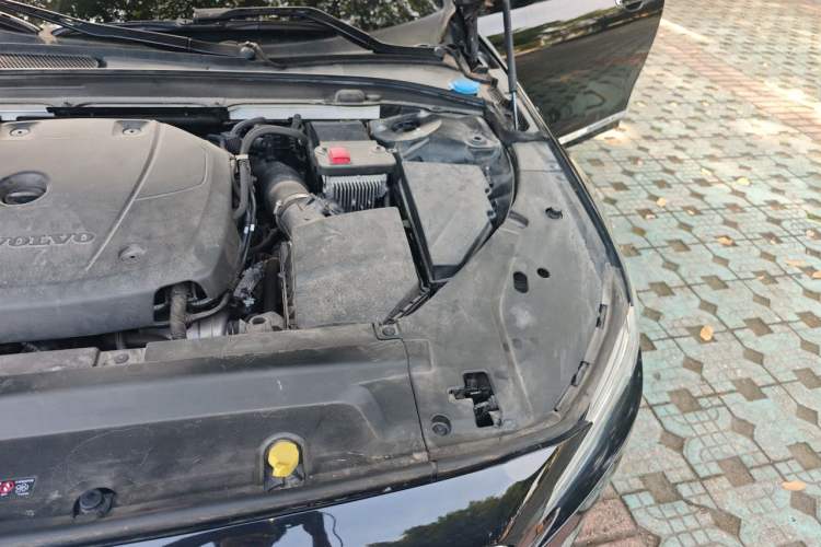 Used Volvo S90 2020 Facelifted T5 Zhiyi Luxury Edition Engine Bay Left