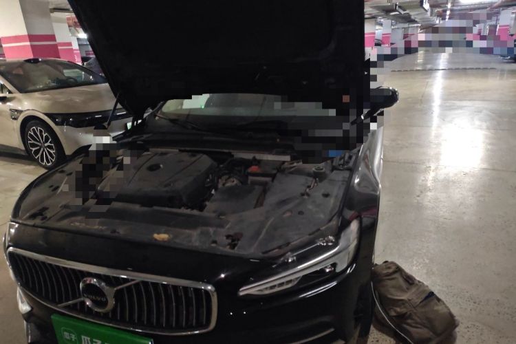 Used Volvo S90 2020 T5 Zhiyi Luxury Edition Engine Bay Left