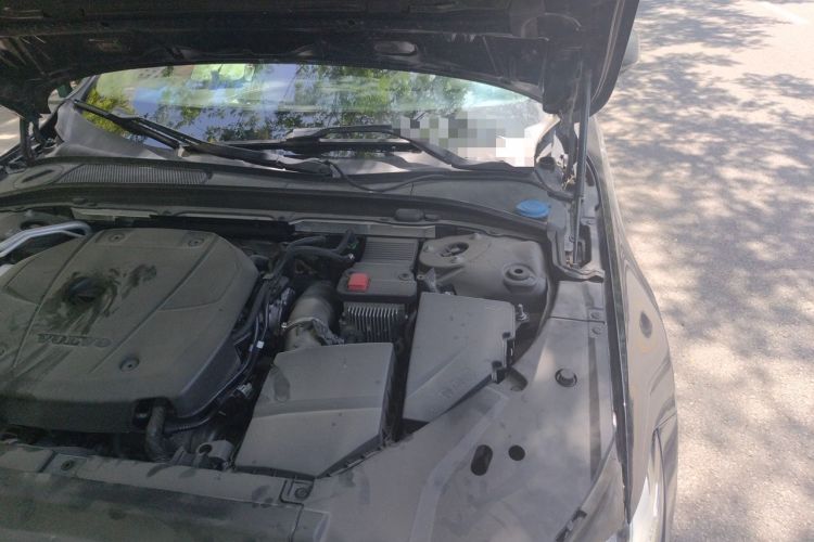 Used Volvo S90 2020 T5 Zhiyuan Luxury Edition Engine Bay Left