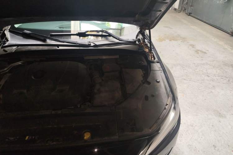 Used Volvo S90 2020 T5 Zhiyuan Luxury Edition Engine Bay Left