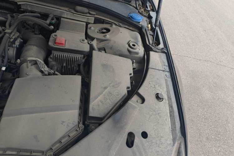Used Volvo S90 2020 T5 Zhiyi Luxury Edition Engine Bay Left