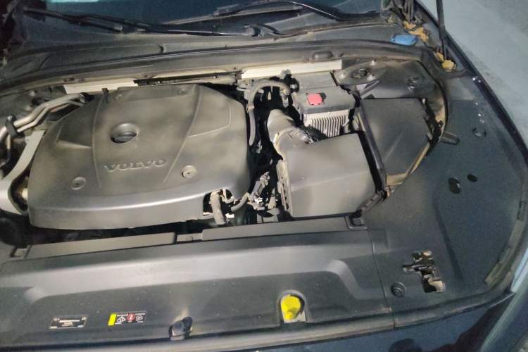 Used Volvo S90 2020 Facelifted T5 Zhiyi Luxury Edition Engine Bay Left