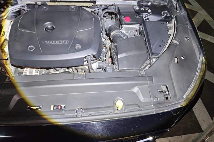 Used Volvo S90 2020 T5 Zhiyi Luxury Edition Engine Bay Left