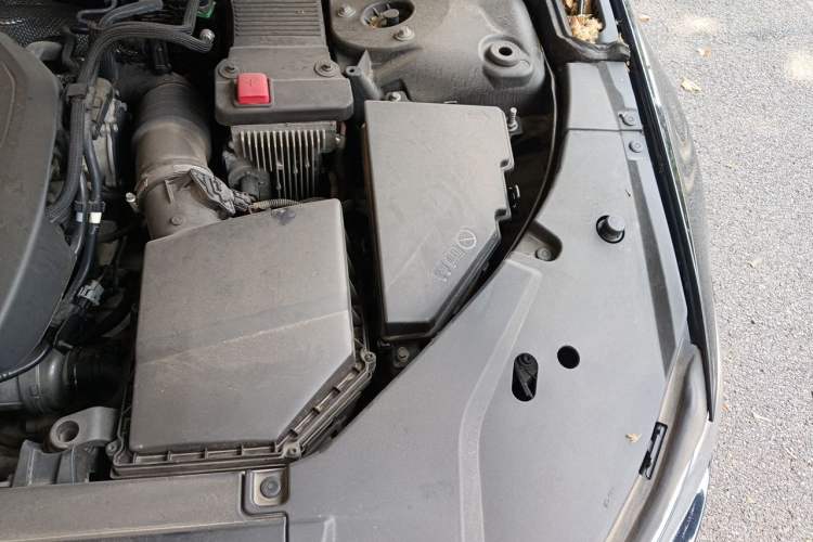 Used Volvo S90 2020 T5 Zhiyi Luxury Edition Engine Bay Left