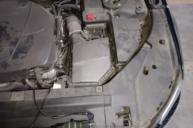 Used Volvo S90 2020 T5 Zhiyi Luxury Edition Engine Bay Left
