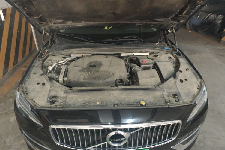 Used Volvo S90 2020 T5 Zhiyi Luxury Edition Engine Bay