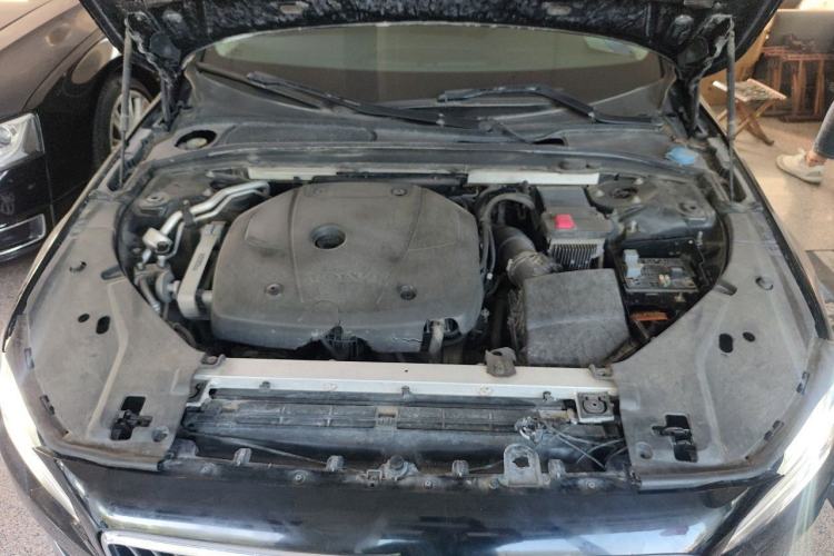 Used Volvo S90 2020 T5 Zhiyuan Luxury Edition Engine Bay