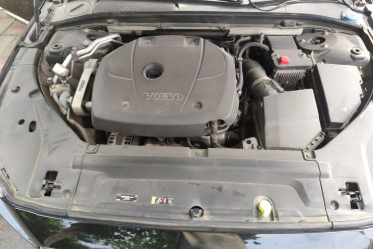 Used Volvo S90 2020 T5 Zhiyi Luxury Edition Engine Bay