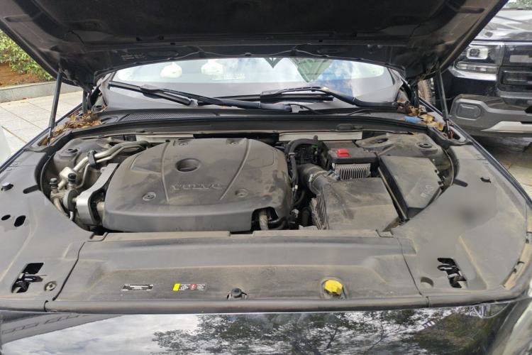 Used Volvo S90 2020 T5 Zhiyi Luxury Edition Engine Bay