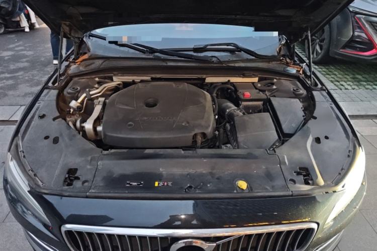 Used Volvo S90 2020 T5 Zhiyuan Luxury Edition Engine Bay