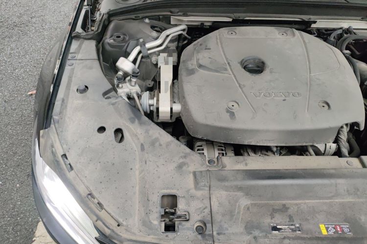 Used Volvo S90 2020 T5 Zhiyi Luxury Edition Engine Bay Right