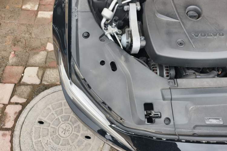 Used Volvo S90 2020 T5 Zhiyi Luxury Edition Engine Bay Right