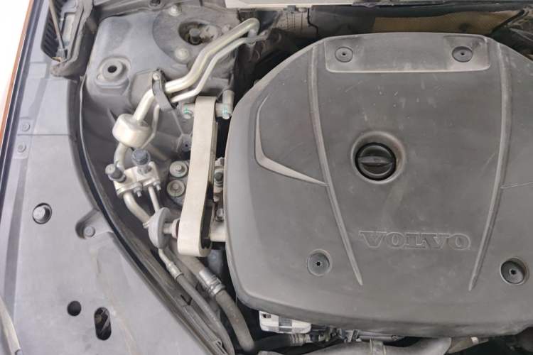 Used Volvo S90 2020 T5 Zhiyuan Luxury Edition Engine Bay Right