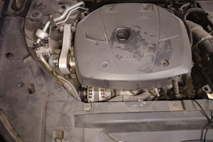 Used Volvo S90 2020 T5 Zhiyi Luxury Edition Engine Bay Right