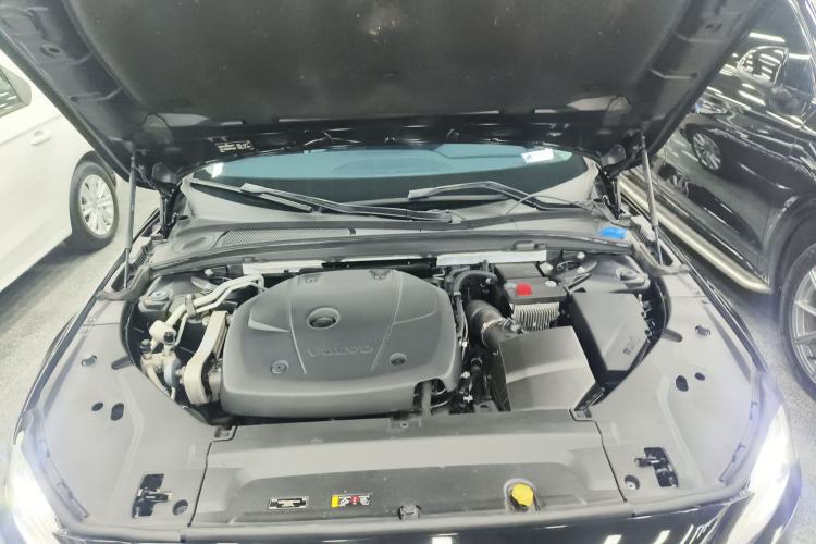 Used Volvo S90 2020 Facelifted T5 Zhiyi Luxury Edition Engine Bay