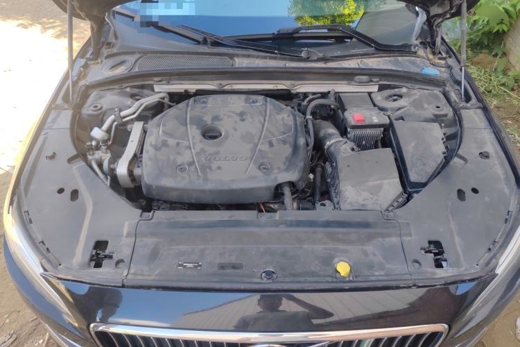 Used Volvo S90 2020 T5 Zhiyi Luxury Edition Engine Bay