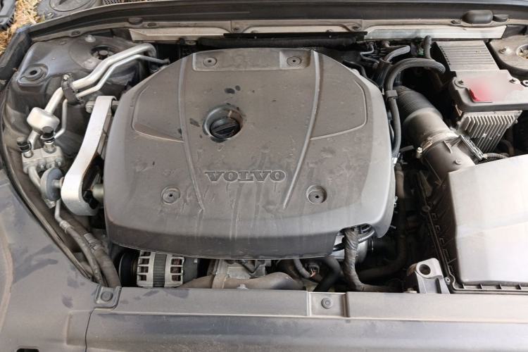Used Volvo S90 2020 T5 Zhiyi Luxury Edition Engine Bay