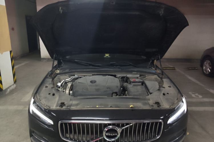 Used Volvo S90 2020 T5 Zhiyuan Luxury Edition Engine Bay