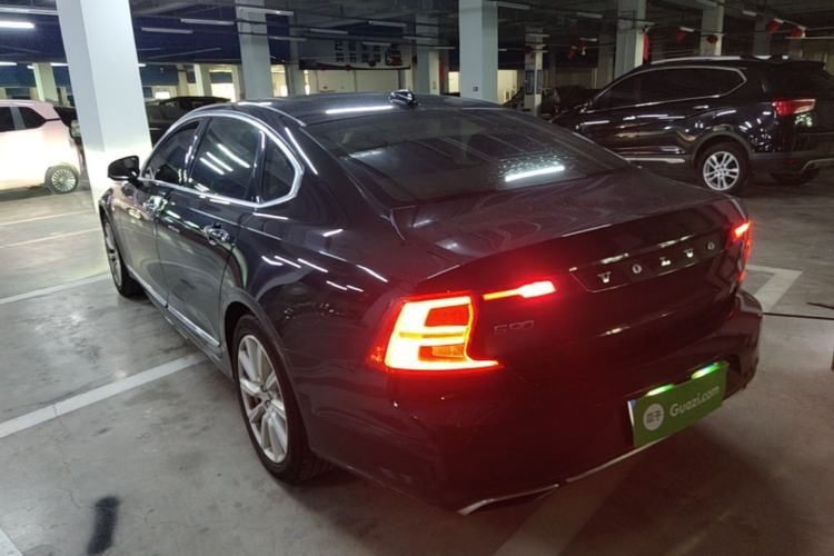 Used Volvo S90 2020 T5 Zhiyi Luxury Edition Exterior 2