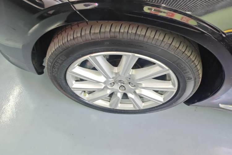 Used Volvo S90 2020 T5 Zhiyi Luxury Edition Exterior 4